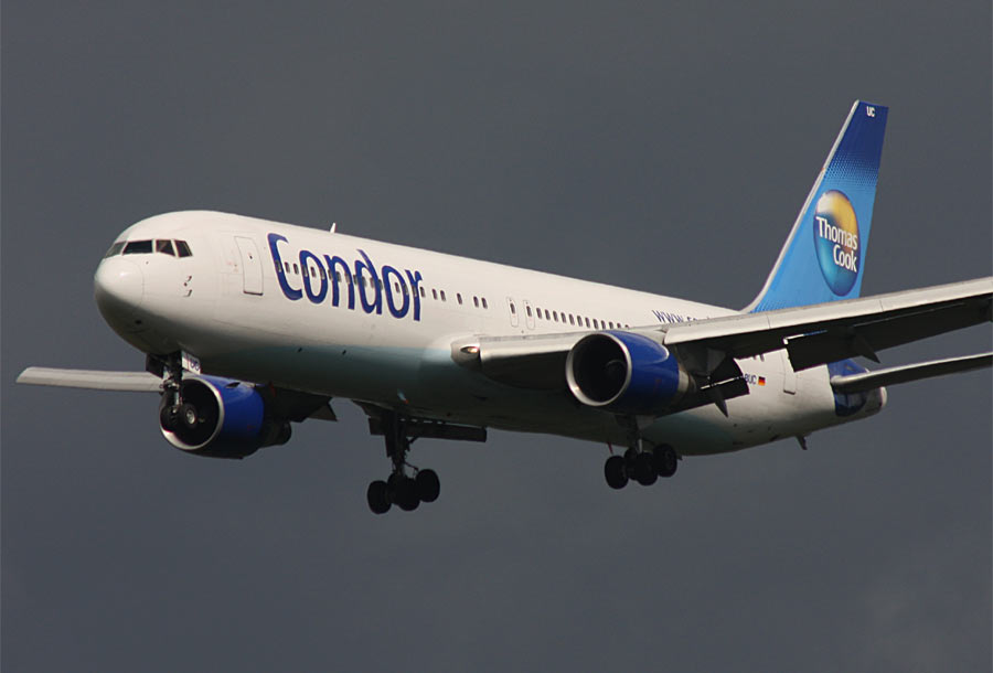 Boeing 767-300 Condor