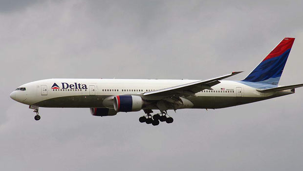 Boeing 777-200 - Delta Air Lines